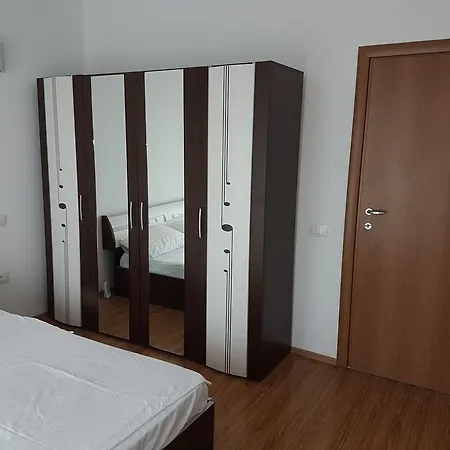 Apartament Floras דירה